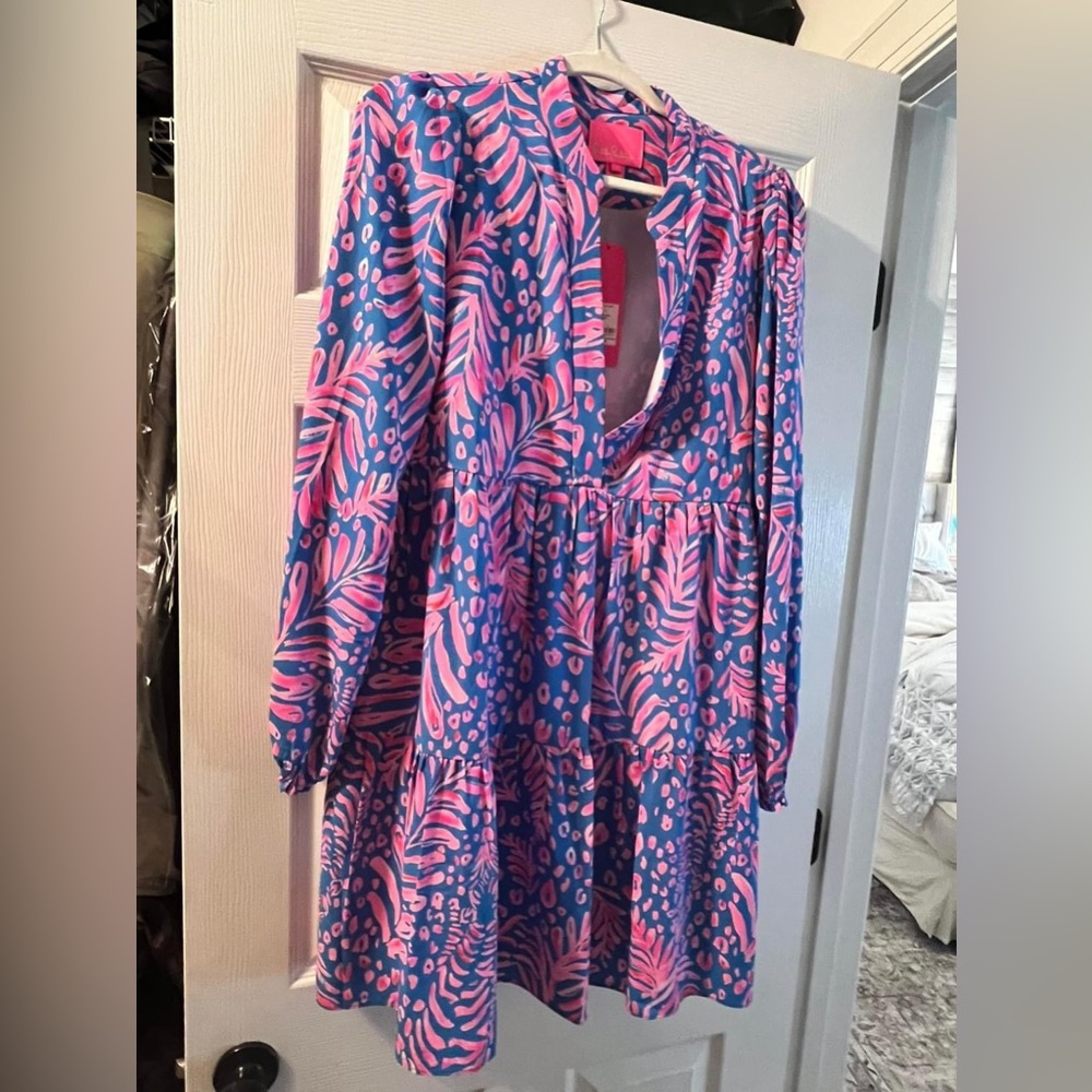 Authentic, vibrant Lilly Pulitzer Winona dress. NWT.